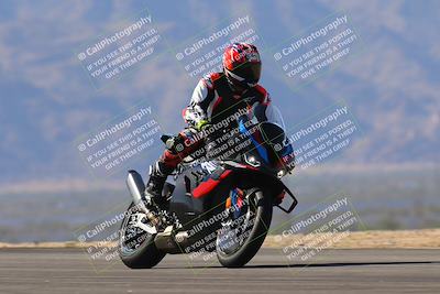 media/Nov-11-2023-SoCal Trackdays (Sat) [[efd63766ff]]/Turn 8 Set 1 (1030am)/